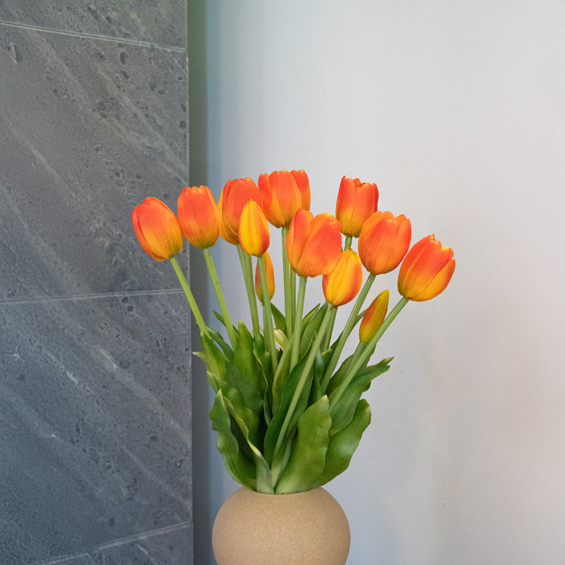 Stivale di tulipano artificiale arancione