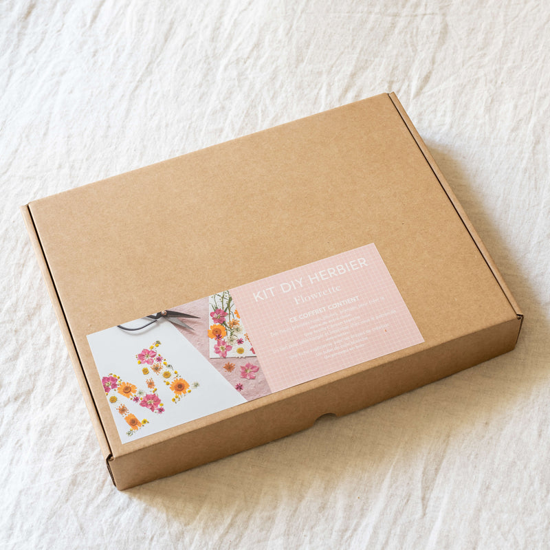 kit-diy-herbier-rose-fleurs-sechee-flowrette
