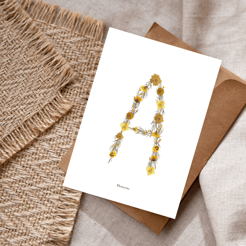 Carte postale herbier lettre jaune