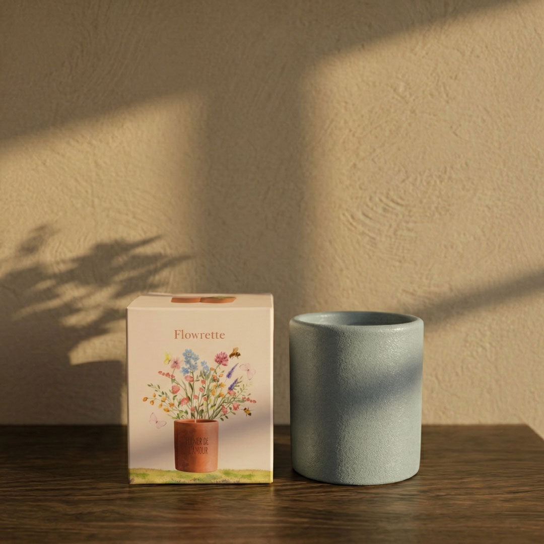 Candela dell'amore blu scintillante