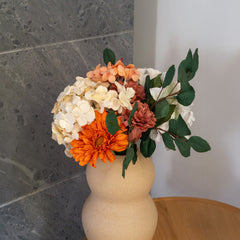 Bouquet di fiori di carta leggera