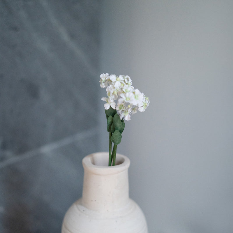 Fiore del ventaglio delle fate di carta bianca