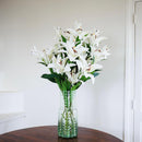 Bouquet di fiori artificiali di lys